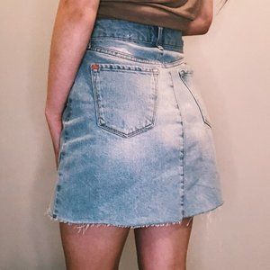URBAN OUTFITTERS DENIM JEAN SKIRT🌚